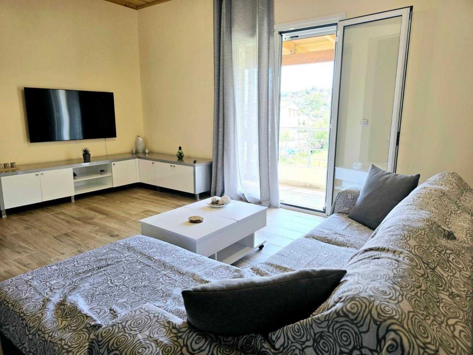 Philoxenia Guest House Хімара Екстер'єр фото